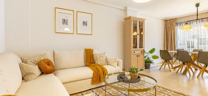 Продажа апартаментов на среднем этаже в Nueva Andalucía 2