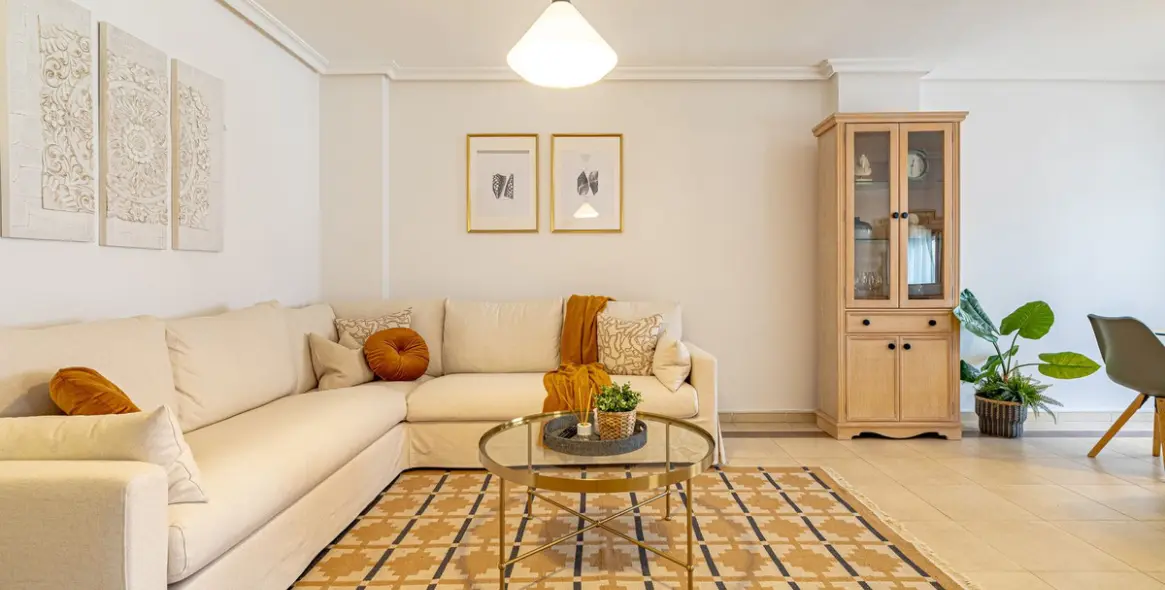 Продажа апартаментов на среднем этаже в Nueva Andalucía 10