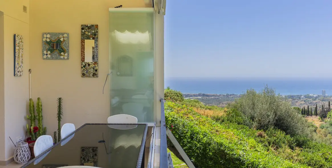 Sale of duplex in Altos de los Monteros 1