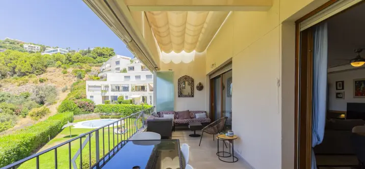 Sale of duplex in Altos de los Monteros 3