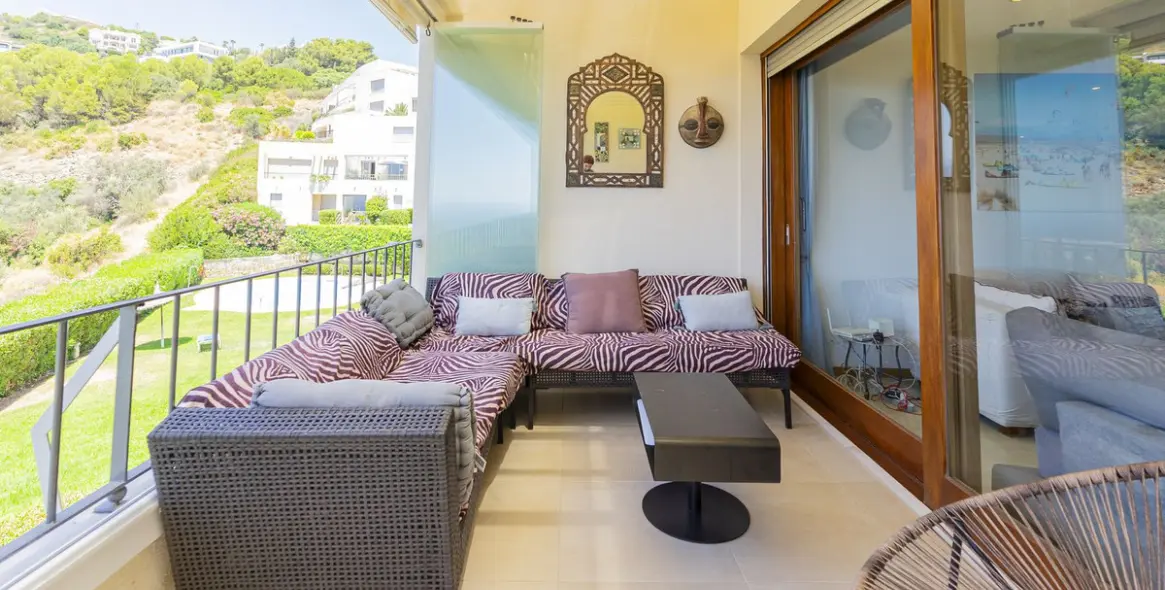 Sale of duplex in Altos de los Monteros 5