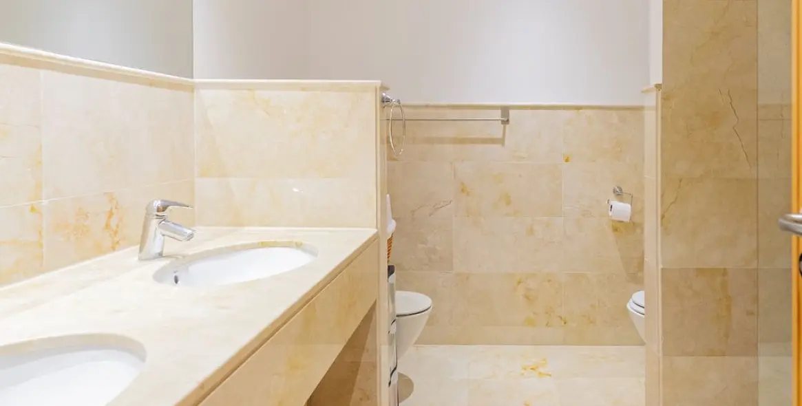 Sale of duplex in Altos de los Monteros 43