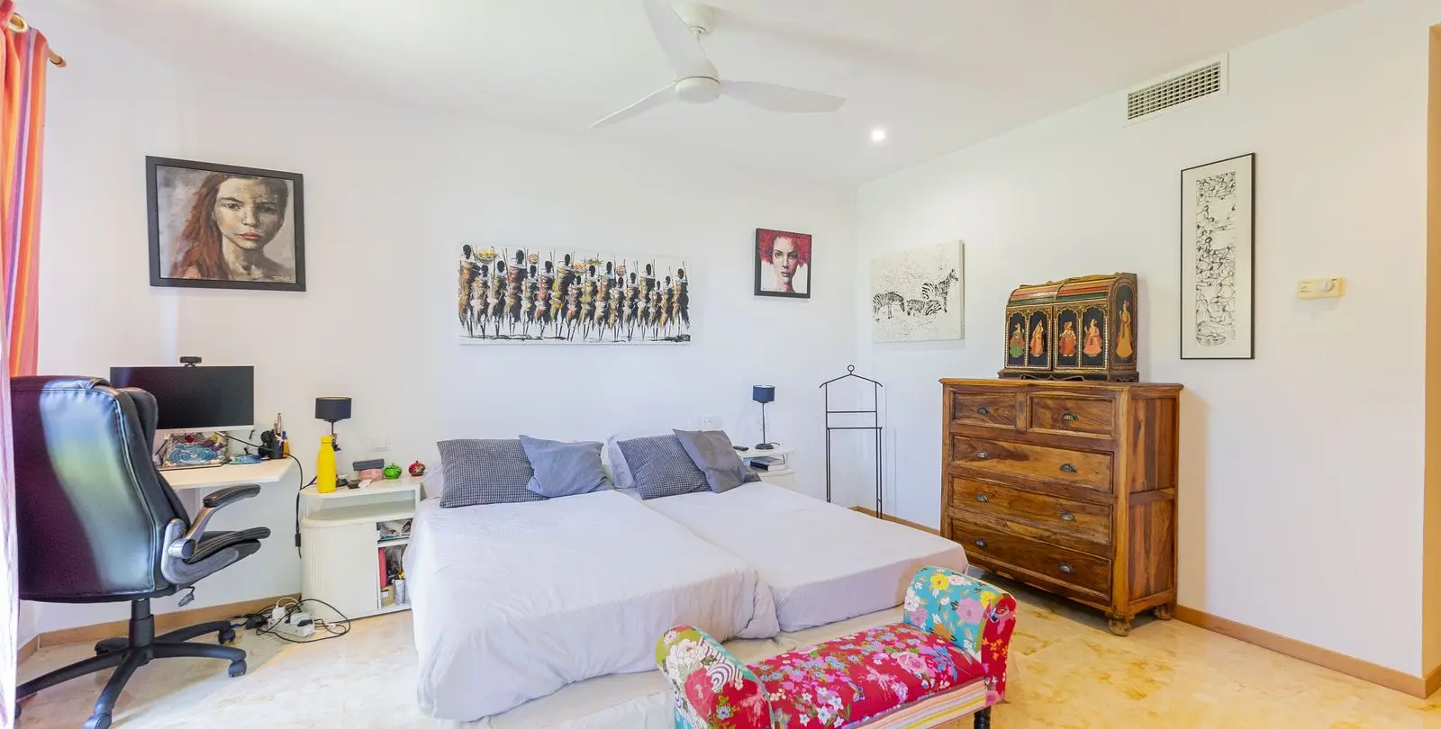 Sale of duplex in Altos de los Monteros 37