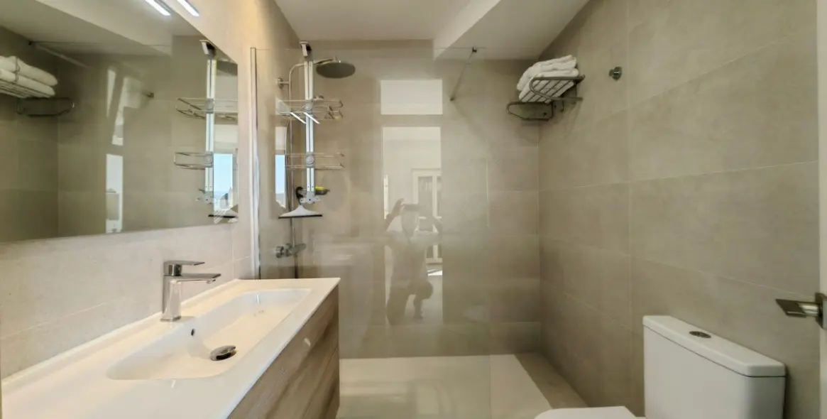 Продажа апартаментов на среднем этаже в Estepona (район Estepona) 5