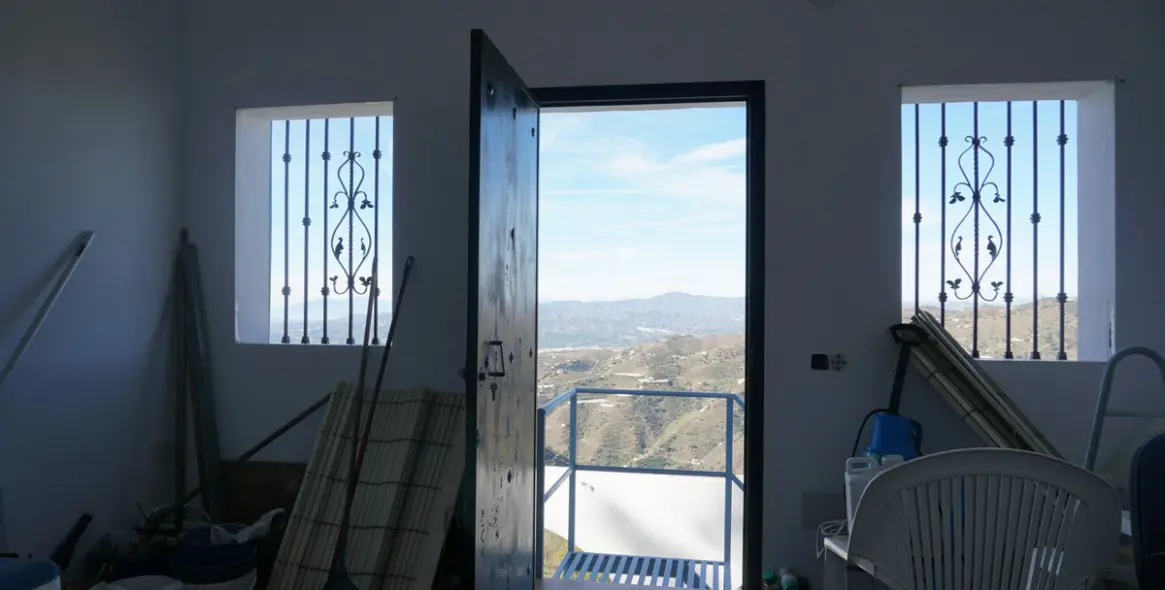 Продажа финки в Sayalonga 25