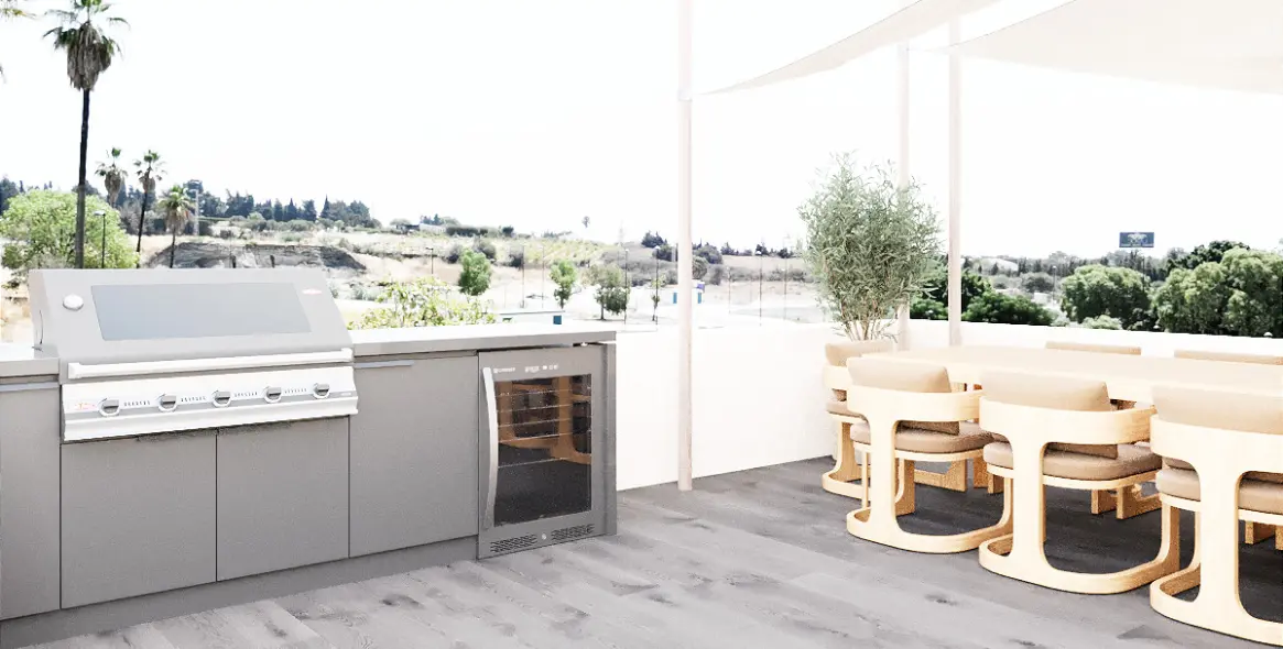 Продажа апартаментов на первом этаже в New Golden Mile 50