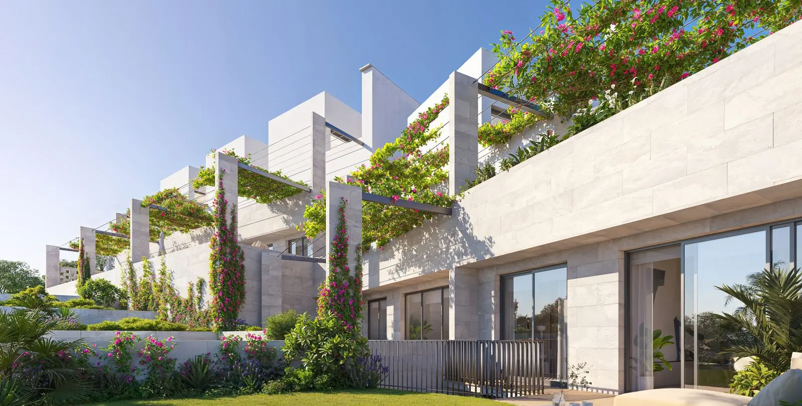 Продажа апартаментов на первом этаже в New Golden Mile 43