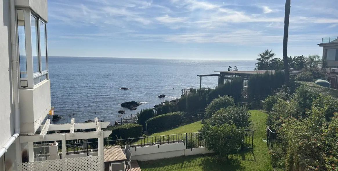 Продажа апартаментов на среднем этаже в Torrenueva 1