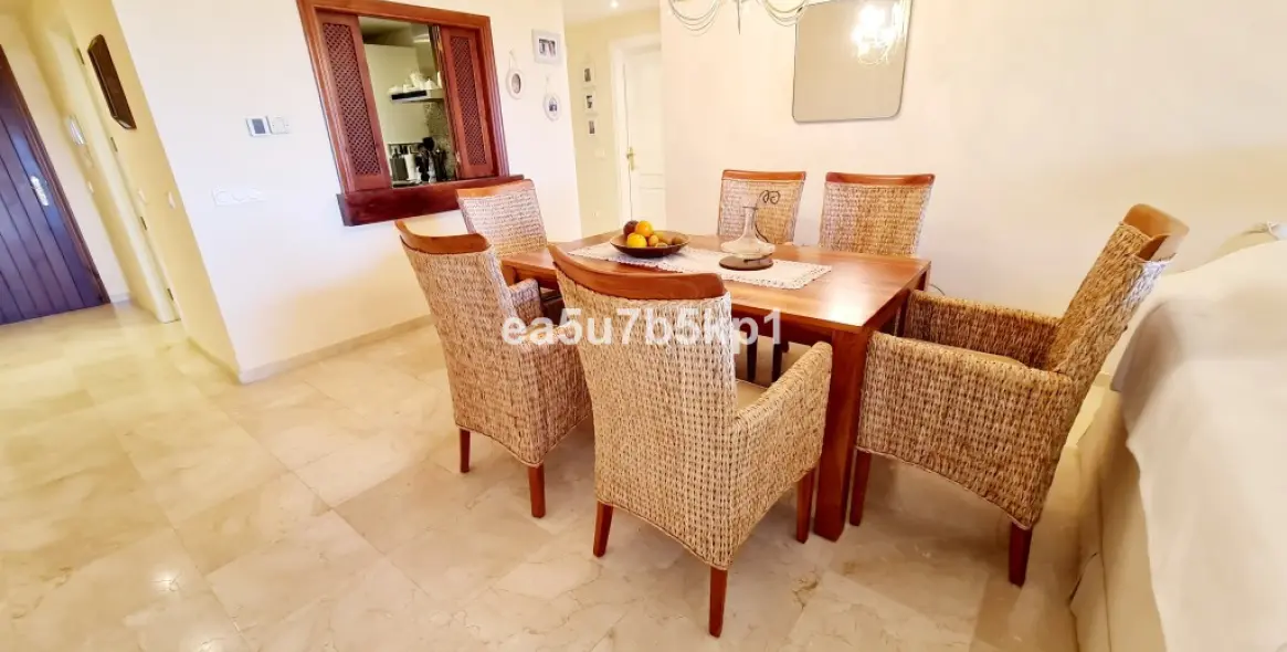 Sale of penthouse in Estepona (district New Golden Mile) 6