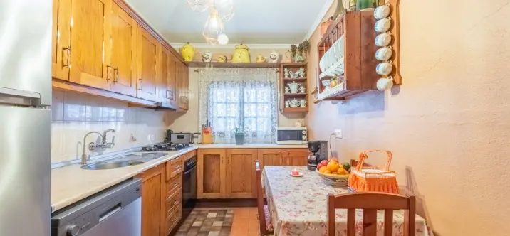 Sale of ground floor apartment in Benahavís 3