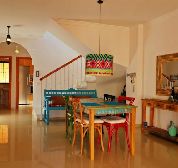 Продажа дома на две семьи в Nerja