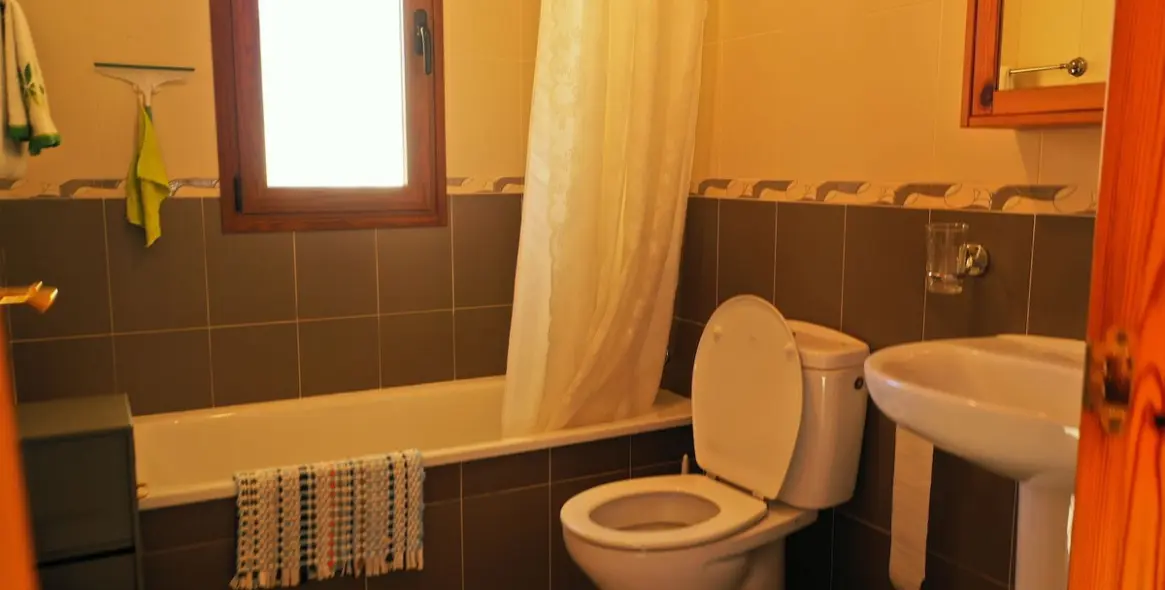 Продажа дома на две семьи в Nerja 19