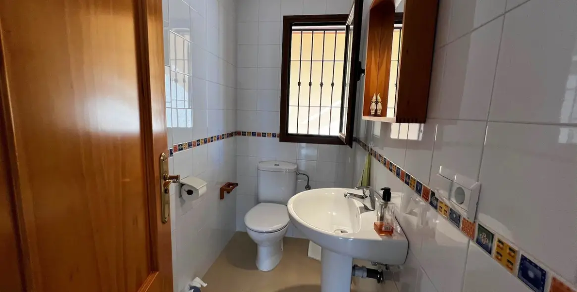 Продажа дома на две семьи в Nerja 20