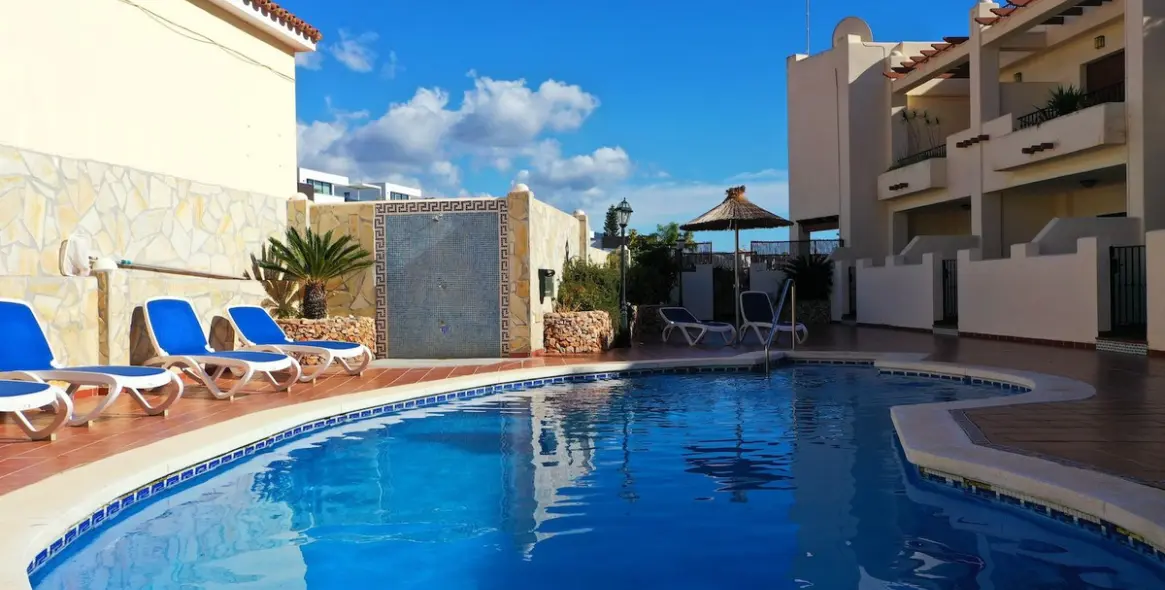 Sale of semi-detached house in Nerja 34