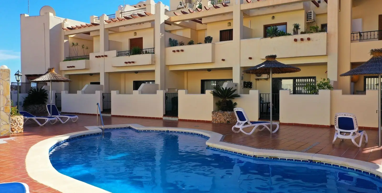 Sale of semi-detached house in Nerja 36
