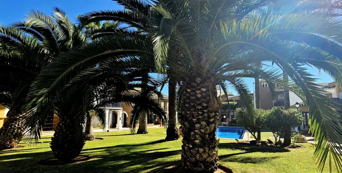 Sale of ground floor apartment in Fuengirola 1