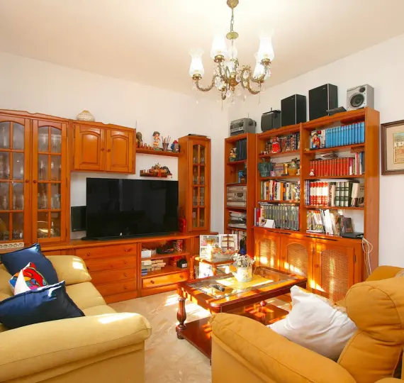 Sale of ground floor apartment in Fuengirola