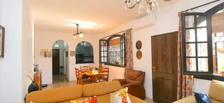 Sale of ground floor apartment in Fuengirola 4