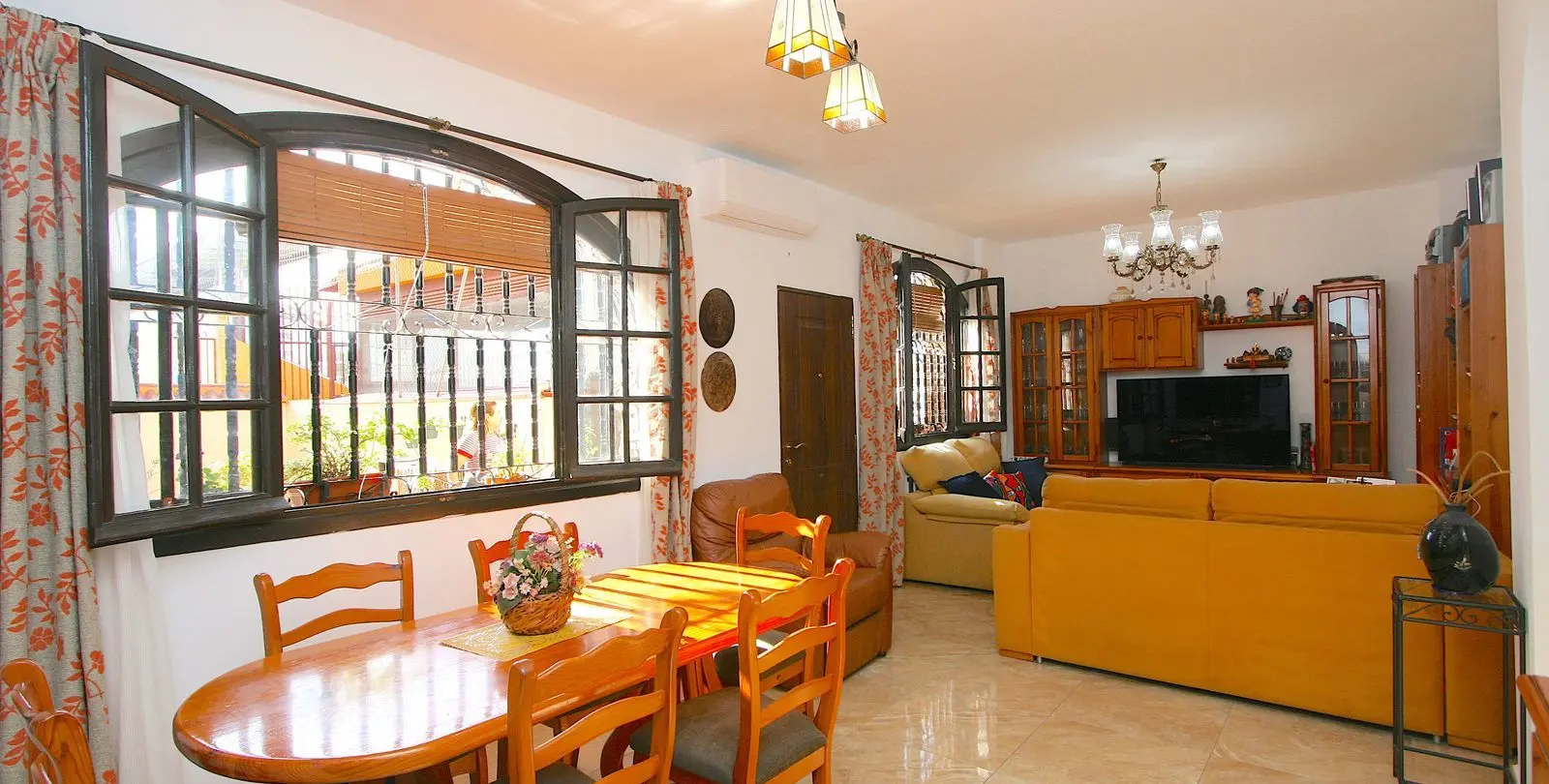 Sale of ground floor apartment in Fuengirola 3
