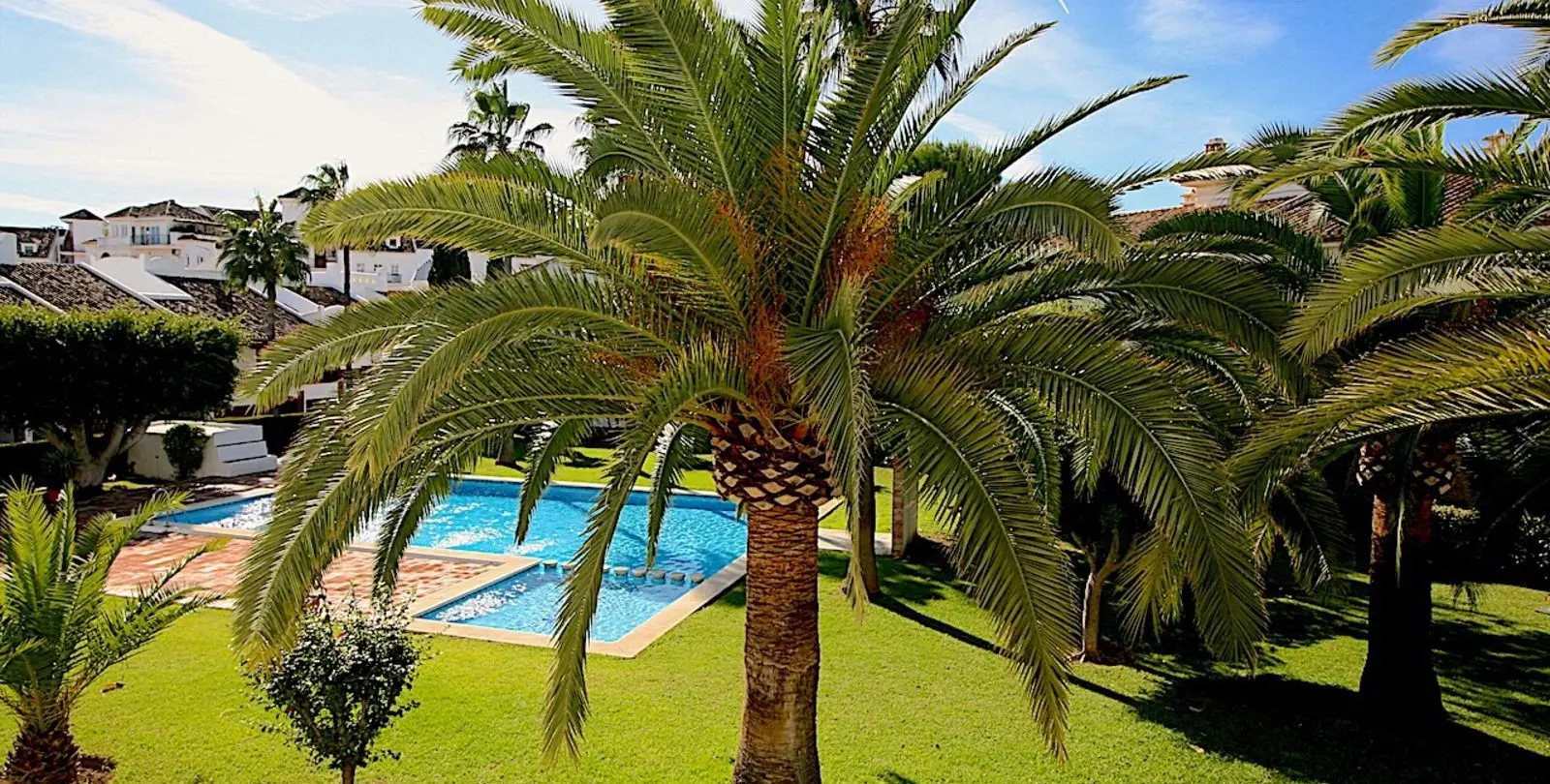 Sale of ground floor apartment in Fuengirola 17