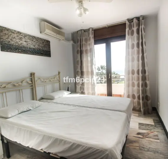 Venta de adosado en La Duquesa