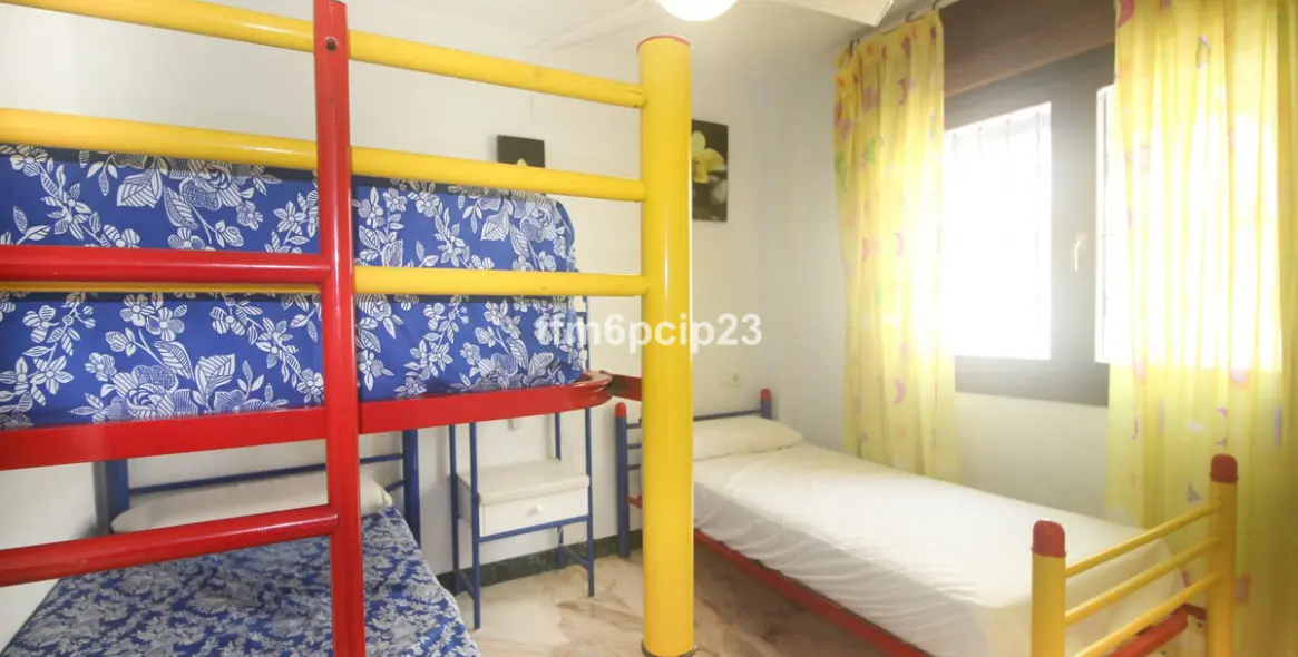 Sale of townhouse in La Duquesa 27