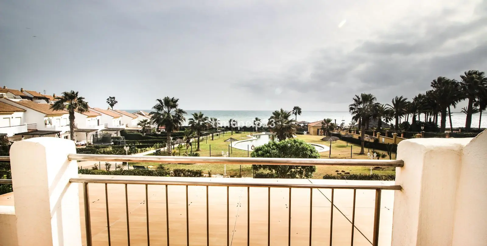 Venta de adosado en La Duquesa 13