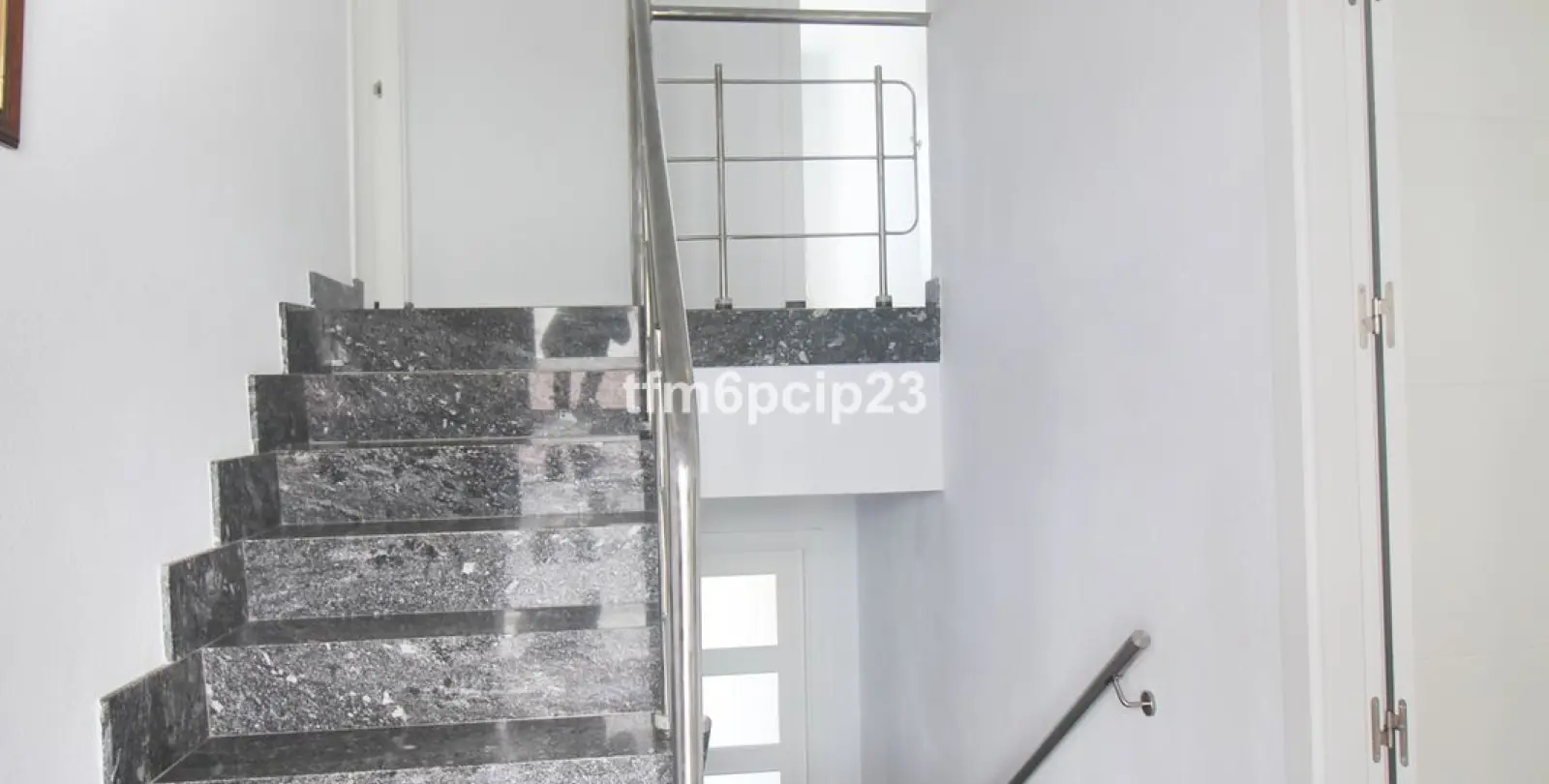 Venta de adosado en La Duquesa 26