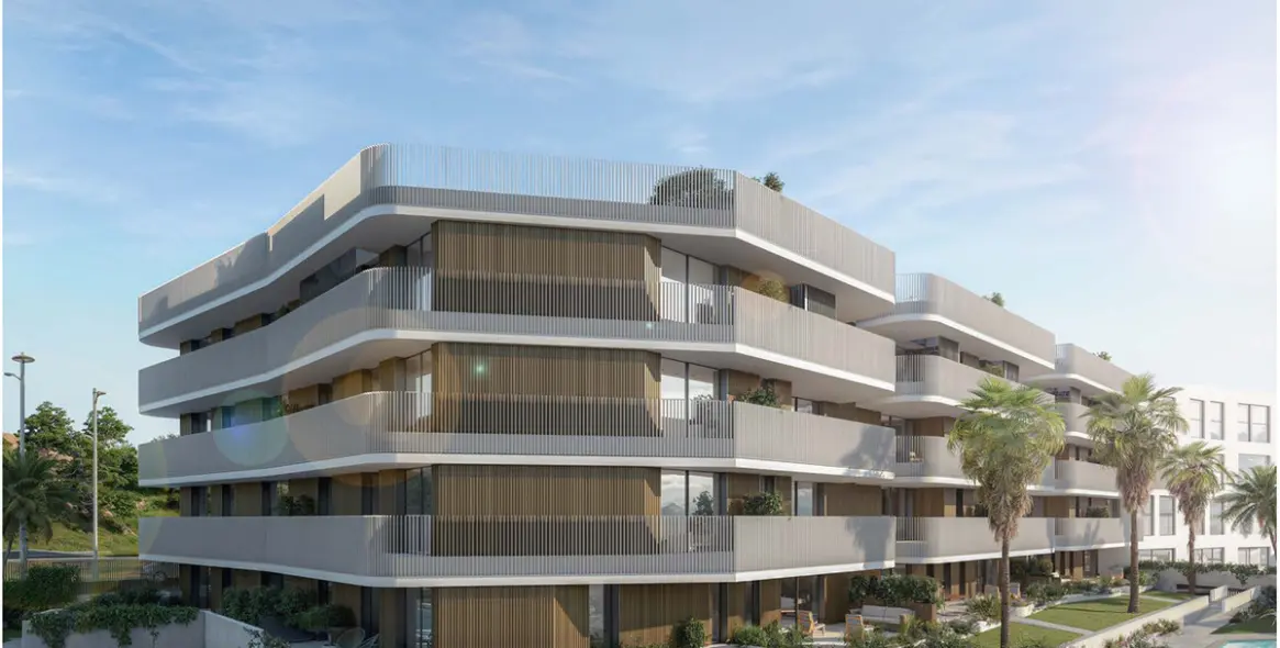 Sale of middle floor apartment in Estepona 11