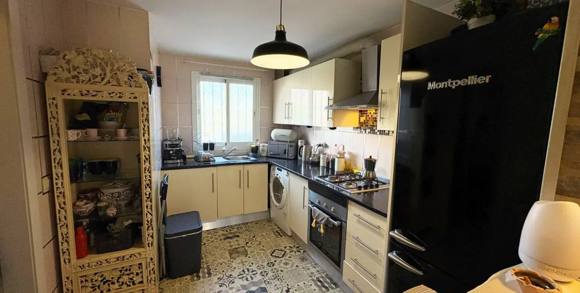 Sale of semi-detached house in Bel Air 7