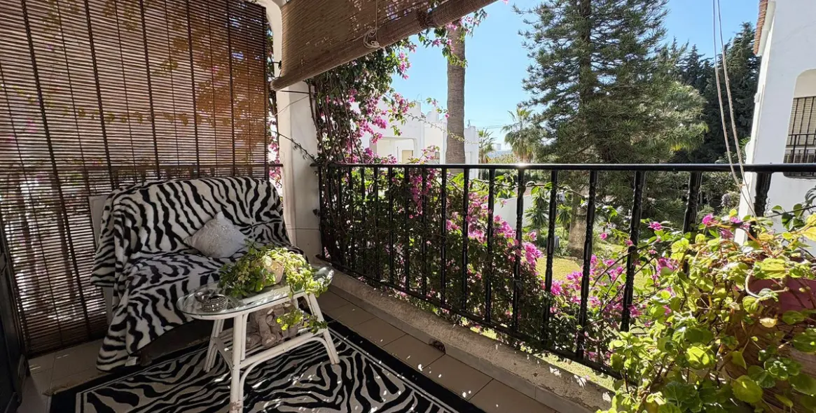 Sale of semi-detached house in Bel Air 13