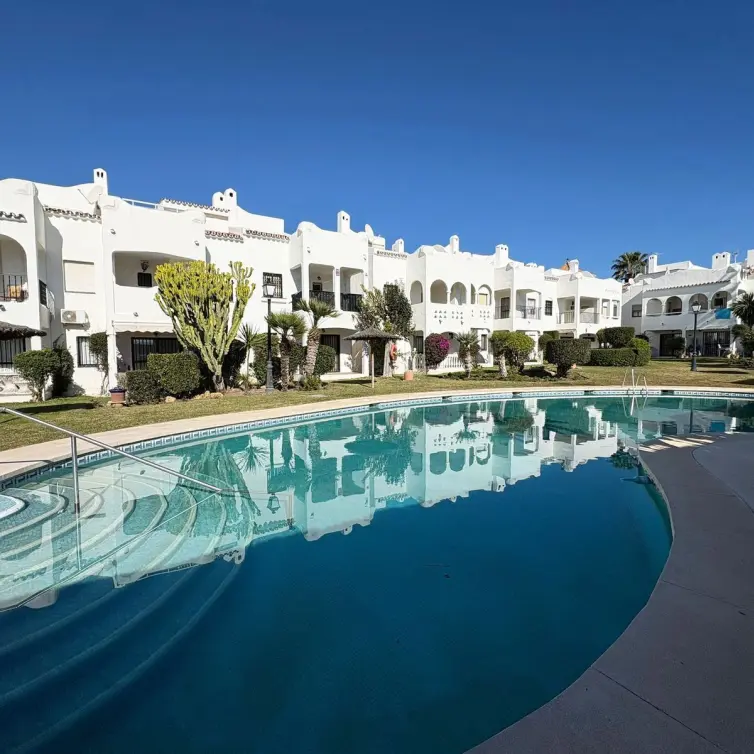 Venta de casa pareada en Bel Air