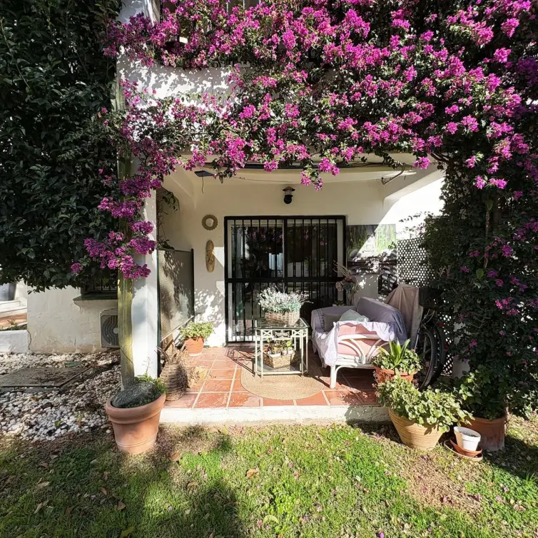 Venta de casa pareada en Bel Air