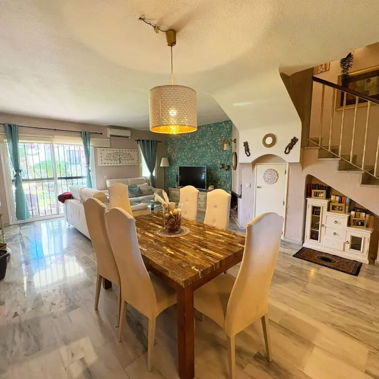 Venta de casa pareada en Bel Air