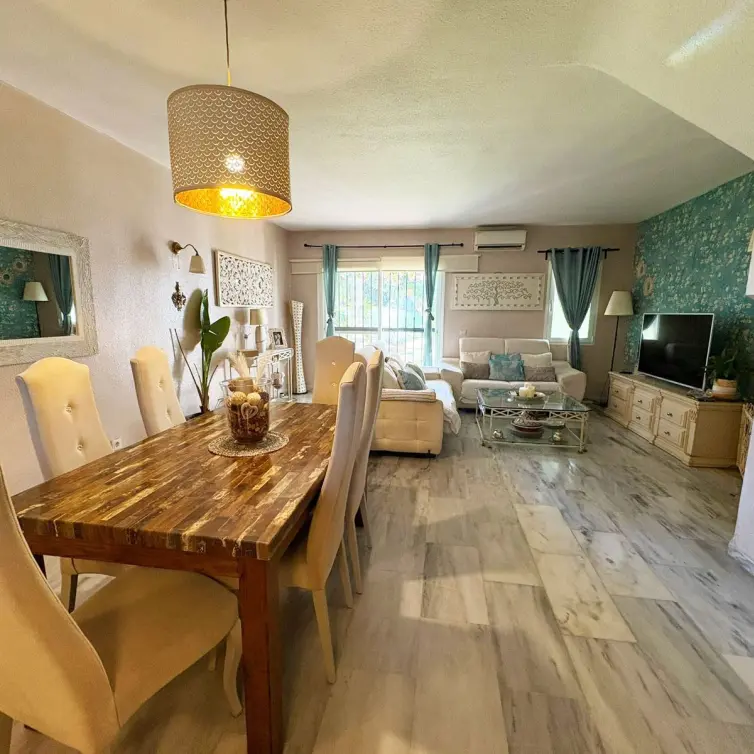 Venta de casa pareada en Bel Air