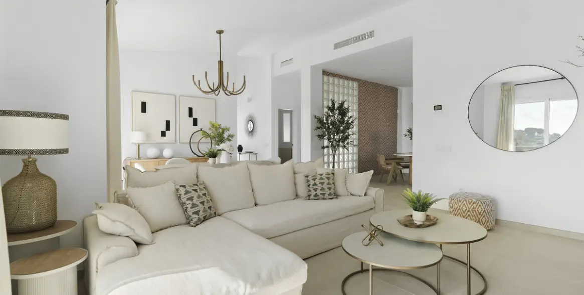 Sale of detached villa in Mijas 1