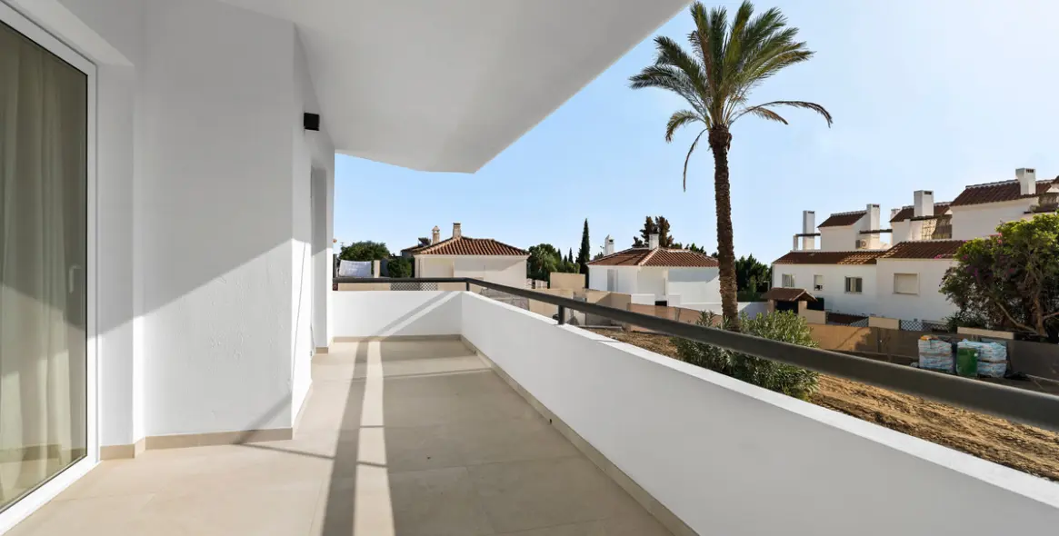 Sale of detached villa in Mijas 18
