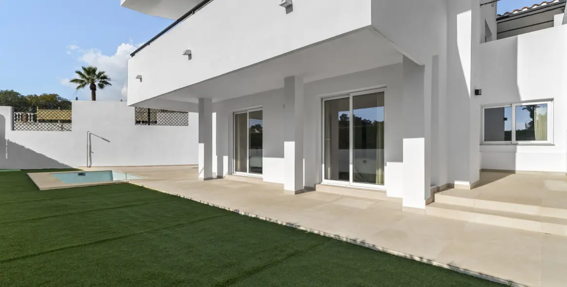 Sale of detached villa in Mijas 19