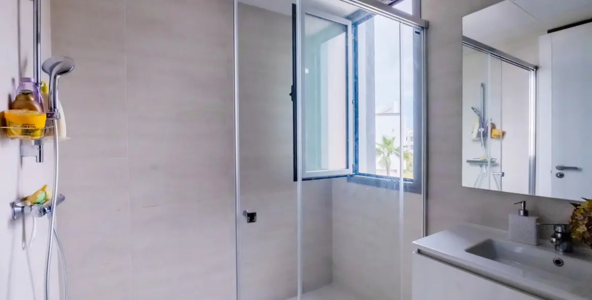 Продажа апартаментов на среднем этаже в Selwo 5