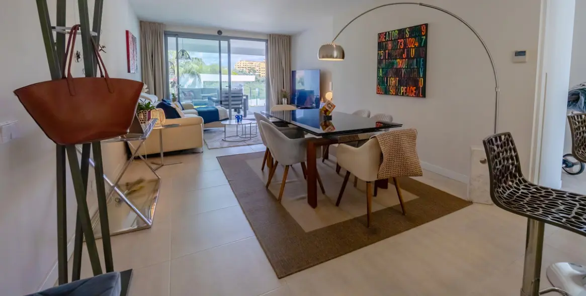 Продажа апартаментов на среднем этаже в Selwo 14