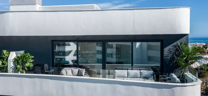 Sale of penthouse in Fuengirola 1