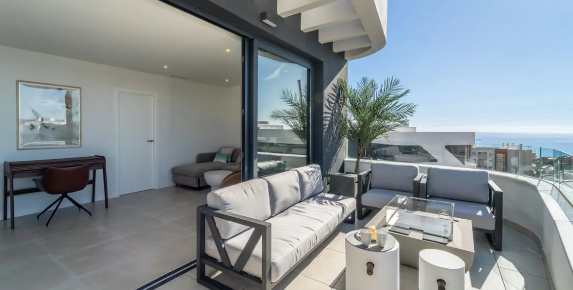 Sale of penthouse in Fuengirola 4