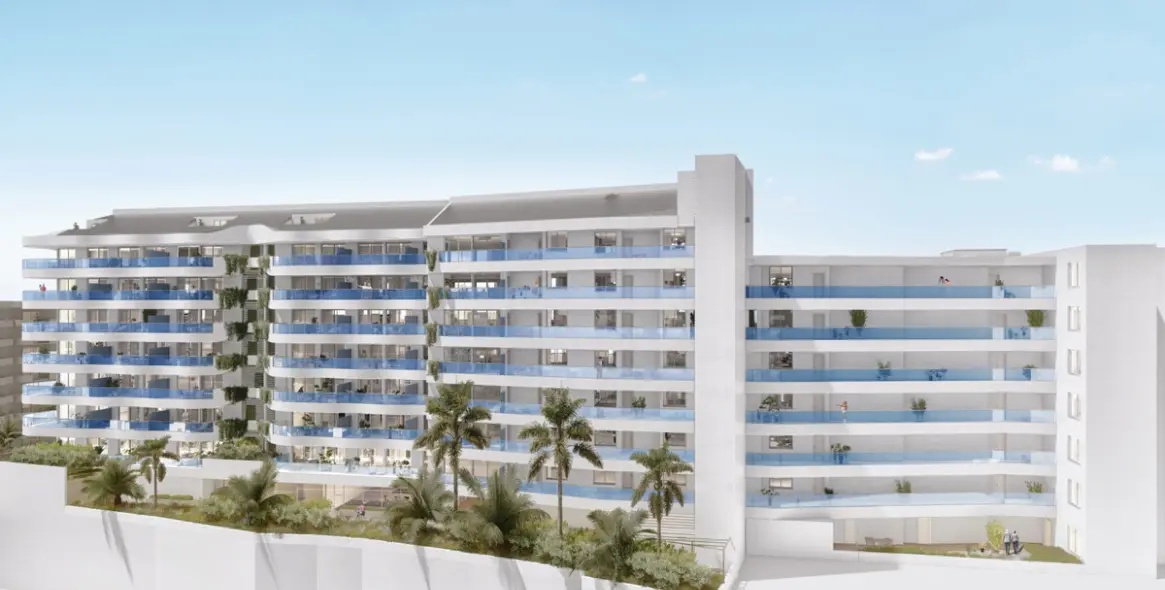 Sale of middle floor apartment in Fuengirola 20