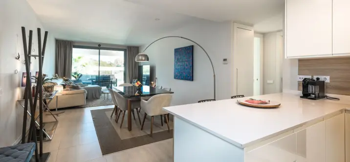 Sale of middle floor apartment in Selwo 0