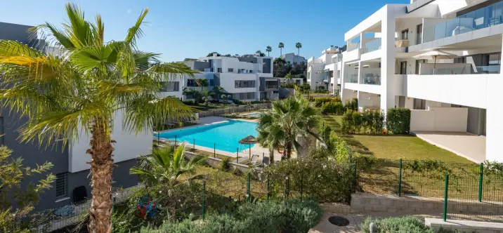 Sale of middle floor apartment in Selwo 1