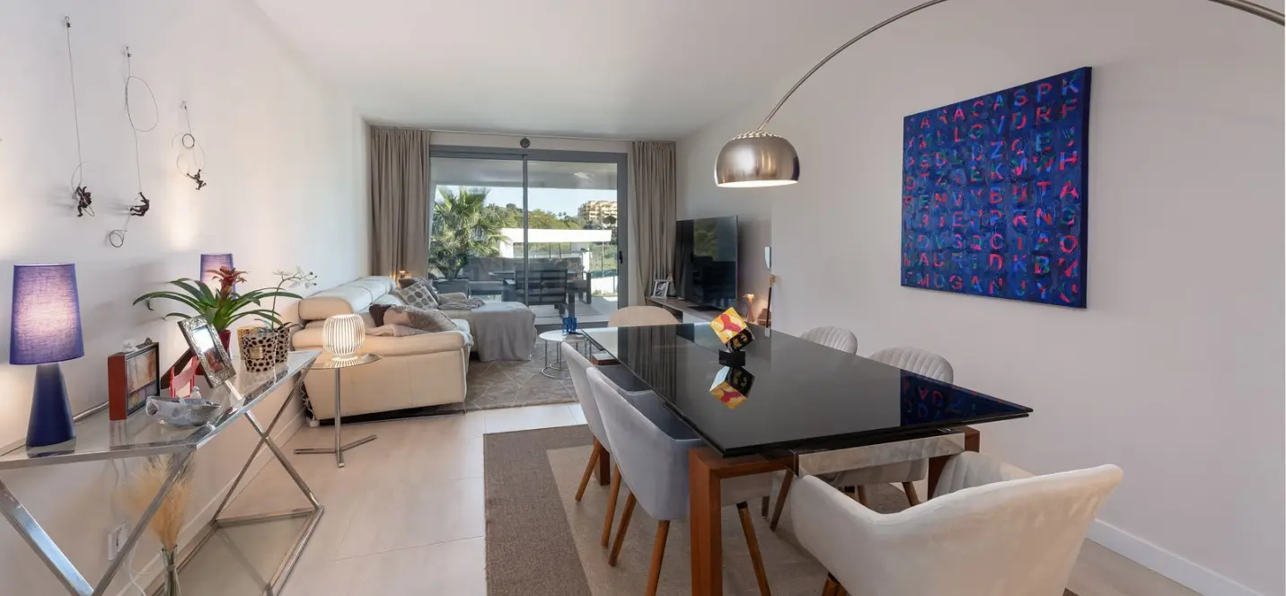 Sale of middle floor apartment in Selwo 0