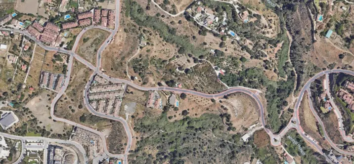 Продажа  жилого участка в Centro 1