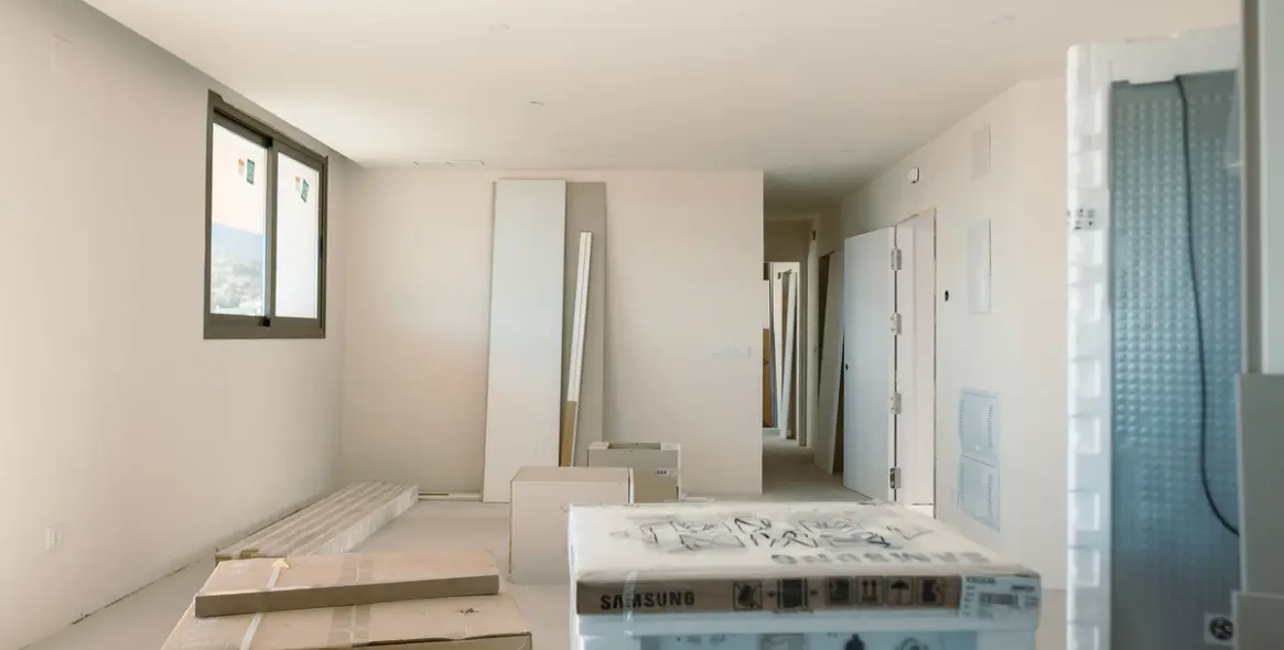 Sale of middle floor apartment in Estepona 7