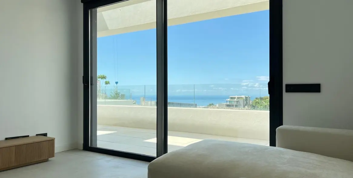 Продажа апартаментов на среднем этаже в Marbella 4