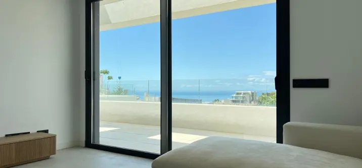 Продажа апартаментов на среднем этаже в Marbella 3